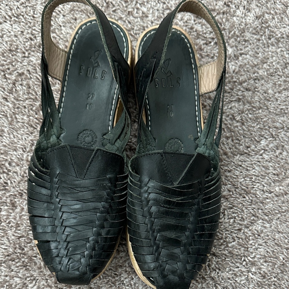SOLS Women’s Black, handmade Leather Sandals, platform. Very comfortable.